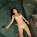 Anna Trincher Instagram - НАРЕШТІ БЕЗ ФОТОЖОПА!!! Більше не можу прикидатись іншою людиною… я така, як я є! Любіть мене😂