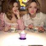 Anna Tsukanova-Kott Instagram - Гадание на ТАРО - повод встретиться! 🔮 В @nappebistro погадали с @zemtsovishna 🫶🏻 #подруга #аннацукановакотт #ешьискусство #восьмидесятыесериал #восьмидесятые #весна #москва #погода #зож #пп #рецепты #диета #ресторанымосквы #ресторан #таро #тарорасклад #ужин #доброеутромир #фильм #актриса #советую #reels #кинотеатр #любимаяподруга #искусство #стс #сериал