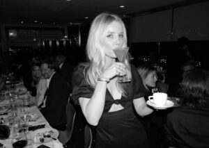Annabelle Wallis Instagram - Thank you for having us @mubi @finchandpartners 
📸 @gregwilliamsphotography 😎
