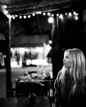 Annabelle Wallis Instagram - Happy New Year to you all 🤍
