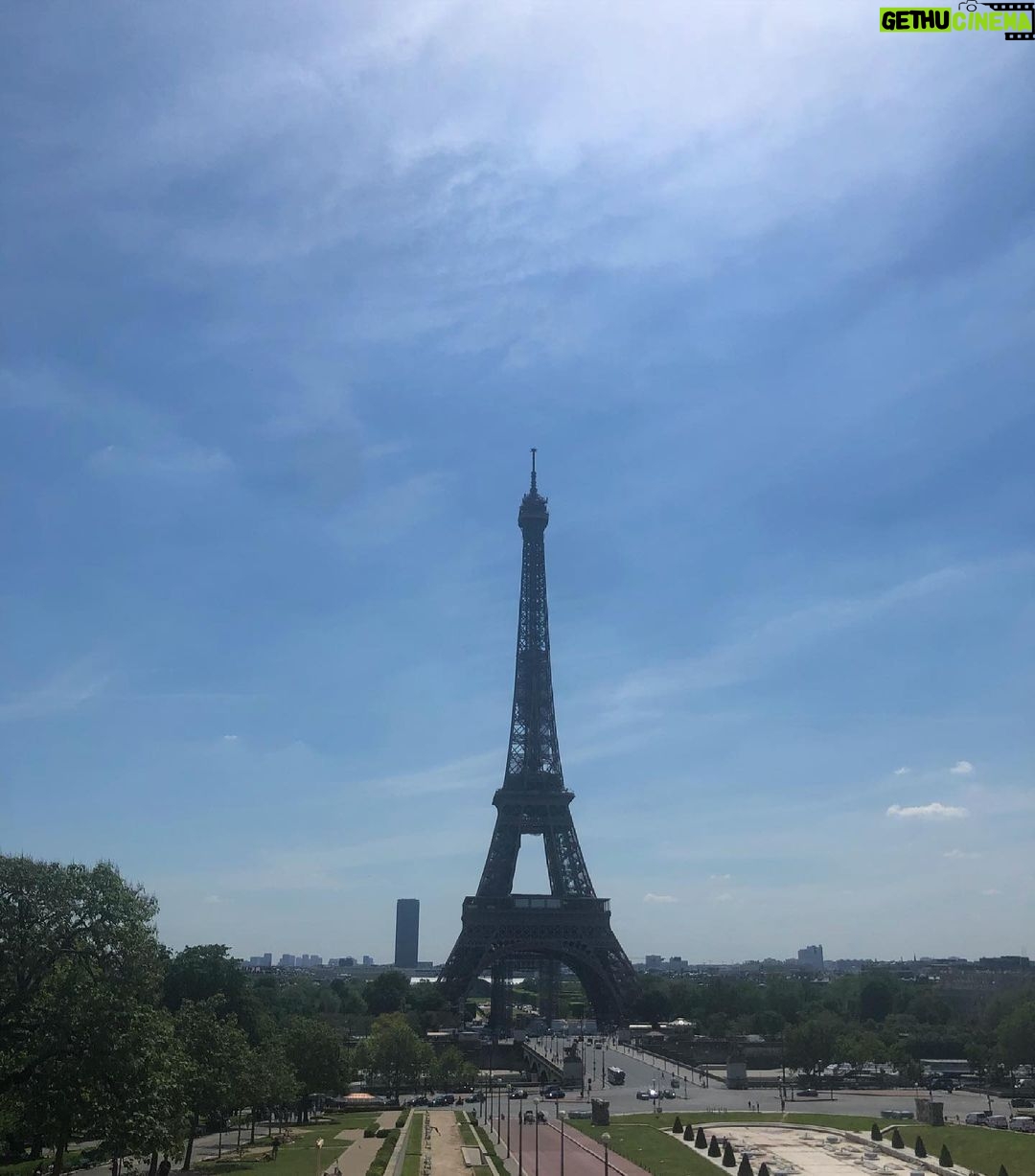 Annabelle Wallis Instagram - I’ve missed you Paris ❤️
