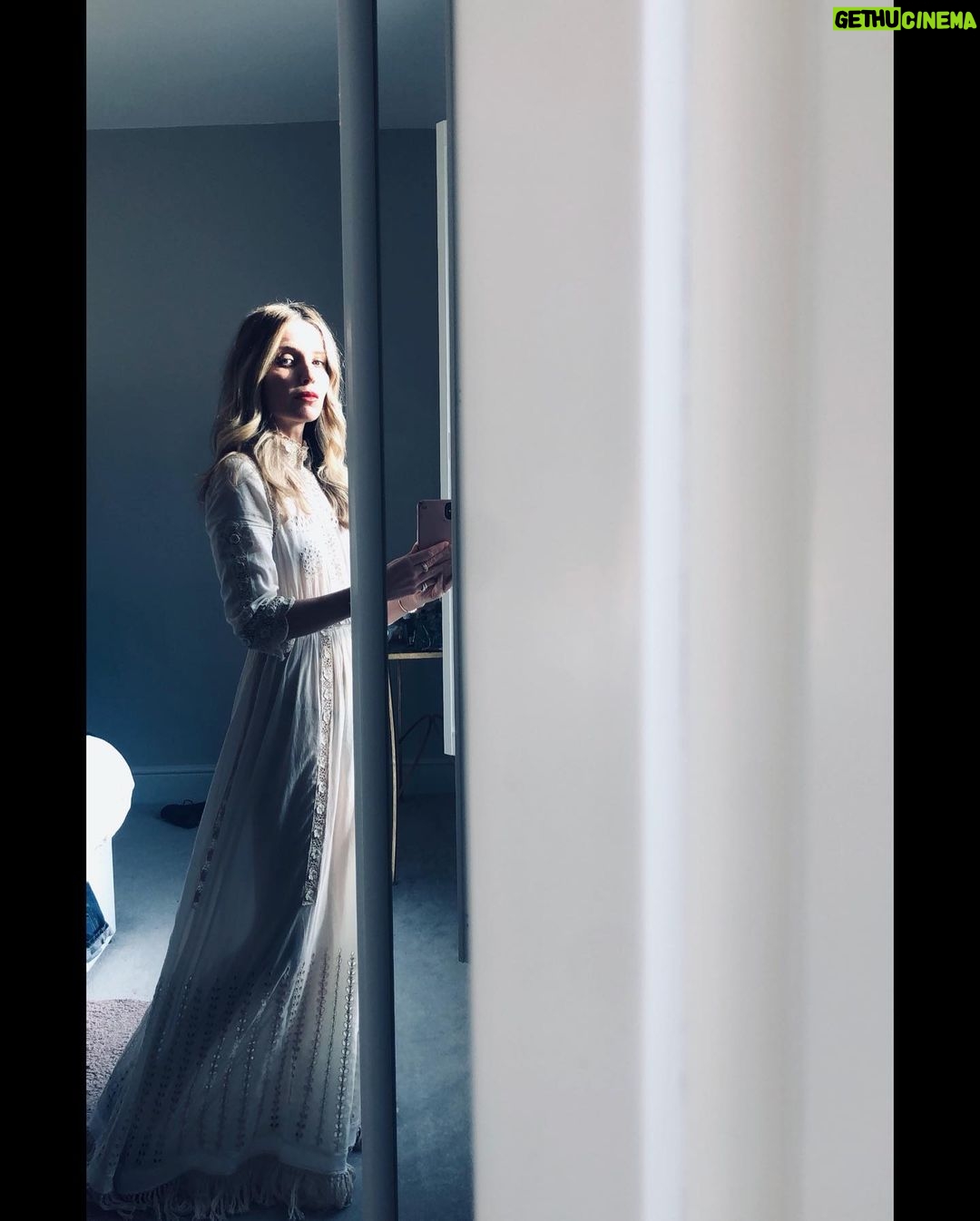 Annabelle Wallis - 161.7K Likes - Thank you @dior for turning my last weekend in isolation into a glamorous dream and sending Paris to me!! I wish I was in Paris with you all. Thank you for reminding me how wonderful it is to dress up and play!
Congratulations @mariagraziachiuri and the whole team at @dior for an incredible couture presentation. It was stunning. Thank you for having me 💙