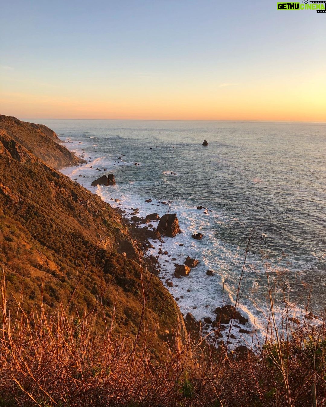 Annabelle Wallis Instagram - California...you win 😍 happy Sunday all of you xxx