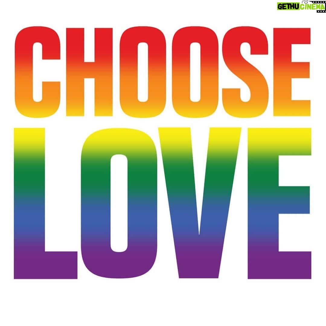 Annabelle Wallis Instagram - From Black Friday (29th November) to Christmas Eve, Help Refugees is bringing the Choose Love store to LA!!! Come join me at the store!! Located at 611 North La Cienega, CHOOSE LOVE is a pop up store that sells real products you can buy that will go directly to refugees on the US/Mexican border. All the products displayed are items that refugees are in such dire need of over the winter months and include tangible things - diapers, winter boots, tents, etc. As well as vitals services like legal aid, mental health support and support for LGBT refugees. Every purchase made goes towards Help Refugees support across the world in 15 countries, including on the US Mexico border, Greece, Lebanon and France. We need your help! Come say hi, come shop, come hear amazing stories of humanity and compassion. Most importantly...come help people who need it the most. This charity is incredible and I would love your support. @chooselove @hotpatooties @chrisodowd