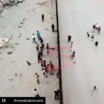 Annabelle Wallis Instagram - #Repost @thereallukeevans with @get_repost ・・・ Friendship is... never letting a wall come between you. Real or metaphorical, Trump-related or not. This “Teeter-totter” installation by @rrael and @vasfsf in the border between Mexico and the US is proof that what life brings together, a wall cannot divide. 👏🏻👏🏻👏🏻Happy International Friendship’s Day. #repost #rrael #vasfsf #art #workofart #friendship #internationalfriendshipday #gqportugal #lighthousepublishing @lighthouse.publishing #amizade #bff #union