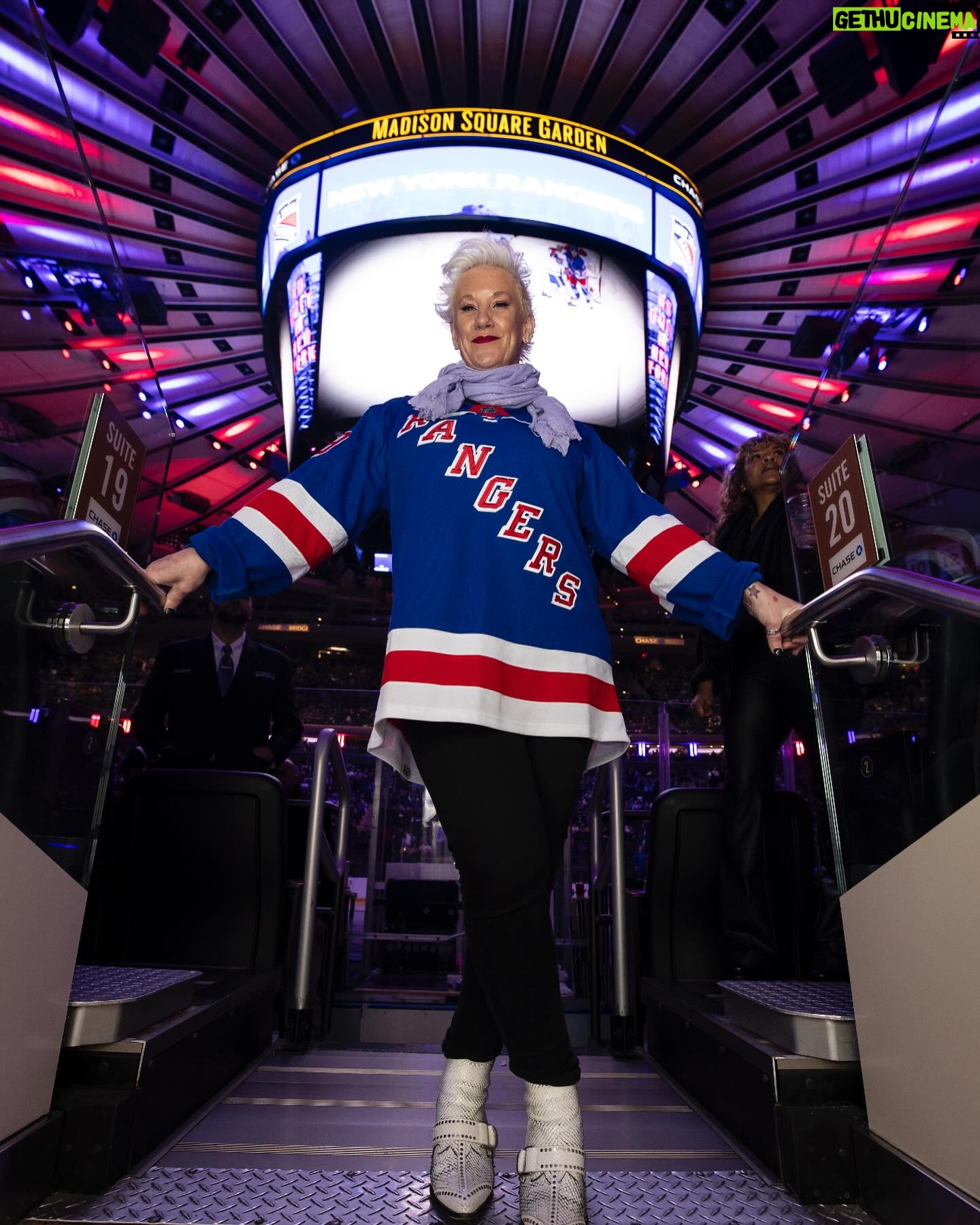 Anne Burrell Instagram - This one goes to “11”!!!! Good luck today MY @nyrangers !! Let’s get our eleventh straight win!!!!! Thank you @mfarsi for the great pics!!!! #lgr #ilovewhatido #luckygirl
