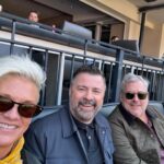 Anne Burrell Instagram - Put me in coach!!!! A FANTASTIC Sunday having some #anneburrellsitalianeats @citifield !!!! What a great Sunday!!!!! #theclaxtons #ilovewhatido #luckygirl @itsmetherealtc