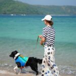 Anne Thongprasom Instagram - ทะเลพัทยาน้ำสวยมาก🌊 มาเที่ยวกันนะคะ😊 UNIQLO x Marimekko Summer 2024 วางจำหน่าย 10 พ.ค. 2567 นะคะ #UniqloxMarimekko #uniqlothailand