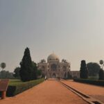 Anne Watanabe Instagram - インド🇮🇳デリーでは世界遺産を巡りました✨ I toured the World Heritage Sites of India. #フマユーン廟 #クトゥブミナール