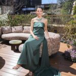 Anne Watanabe Instagram - Ce fut une très belle journée. Félicitations et merci!! #CartierAzabudai #CartierHighJewelry #Cartier @Cartier