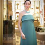 Anne Watanabe Instagram - Ce fut une très belle journée. Félicitations et merci!! #CartierAzabudai #CartierHighJewelry #Cartier @Cartier