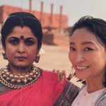 Anne Watanabe Instagram - ジャイ！マヒシュマティ！！ జై మాహిష్మతి！！(ジャイマヒシュマティ) ジャイホー！！ 映画「バーフバリ」のロケスタジオだよ！！ ほんものだよ！！！ワー！！ 尊みの極み☺️ YouTubeでも🇮🇳のビデオアップしています😚 #జై మాహిష్మతి #ジャイホー I loved the movie Baahubali and went to a shooting studio in India! @ssrajamouli @baahubalimovie @spurmagazine