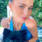 Anne Winters Instagram – Idk who needs to hear this but miracles DO happen 🪄 keep doing good and karma will return favors in divine timing 💞