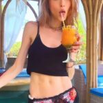 Anne Winters Instagram – ..AND AA community ive found here 🤟🏼🤍