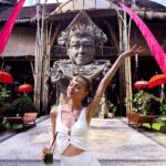Anne Winters Instagram – In love with the culture of Bali-  The spiritual nature of this city and their rituals is so powerful. Good energy all around. Grateful. Blessed. 🌺🌱📿🌾🙏🏼