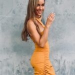 Annemarie Carpendale Instagram - …bäck!👅💥🌸🌞🦋 📺🦄⚡️🫶🏽 What‘s your fav this week so far?! #takethis #workandplay #favouritethingtodo #taff #annieway #anniehow #tvthisweek