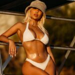 Anthia Mo Instagram - pretty perfect if you ask me 😇😛 @FashionNova