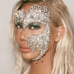 Anthia Mo Instagram – I’m in @glamourmag @glamourbulgaria!! 😍

PR: @la.mediagroup 
Photographer: @noahnash 
Masks: @lorysunartistry 
Makeup: @akiko.artistry 
Hair Stylist: @seanchristopherfears 
Hair Color: @guy_tang