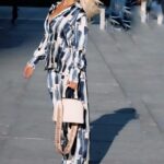 Anthia Mo Instagram - Looking at me😉🤭 @FashionNova @NovaMEN