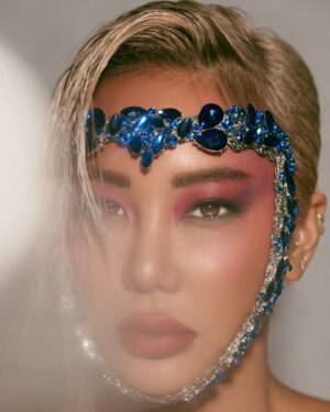 Anthia Mo Instagram - I’m in @glamourmag @glamourbulgaria!! 😍

PR: @la.mediagroup 
Photographer: @noahnash 
Masks: @lorysunartistry 
Makeup: @akiko.artistry 
Hair Stylist: @seanchristopherfears 
Hair Color: @guy_tang