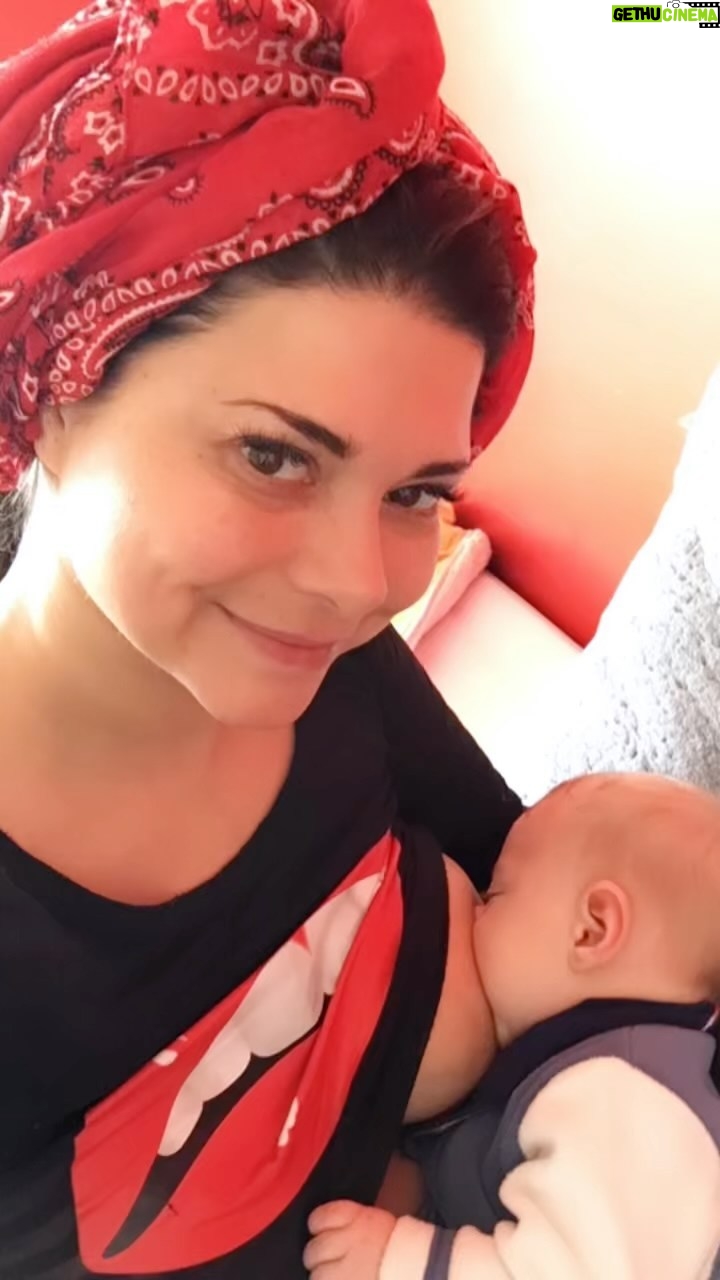 Antonella Ríos Instagram - Feliz cumple Manu ♥️