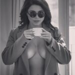 Antonella Ríos Instagram - Amor propio Amor de tu vida 🫀🫁🧠👃🏼🦻🏻👁👅👄