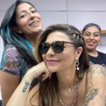 Antonella Ríos Instagram – Esta ha sido una semana llena de desafíos personales,emociones profundas y gente valiosa 
Este es mi recuento semanal 

1.está soy yo recordándoles que en el link de mi biografía pueden encontrarme 
2. @clinicamdg con la mismísima @mariondegiorgis que con la #sopranotitanium me dejo #aerodinamica full depilada 
3.Las chicas de @zonalatina @sanvave  y @sritanino que me maquillan y peinan y me dan cariño ♥️ 
4.@paula_terapias que me dejó con su masaje flotando 🙏🏻
5.mi querida @andreamfitness que me ha ayudado a moverme y entrenar full 💪 #lamejor 
7. @drjosealfonzo el único en chile que hace tratamientos láser para todo tipo de temas dermatológico ⬅️pase a ver si instagram @revitalaser.cl 
8.mis compañeros de #melate que ya casi termina #losextrañaré
