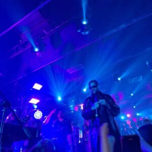 Antrax Instagram - Les deseo a todos ustedes que cumplan sus sueños❤️ yo ayer cumplí uno, soy fan de Benito desde hace más de 5 años y sentí muy lindo poder convivir tan chingón y tan cerca con alguien que su música me ha dado fuerza en momentos difíciles ❤️ ayer fue tú último concierto en un tiempo pero ya me urge verte en la tarima de nuevo @badbunnypr 🫶🏻👁️
Gracias @spotifymexico @gazer73
