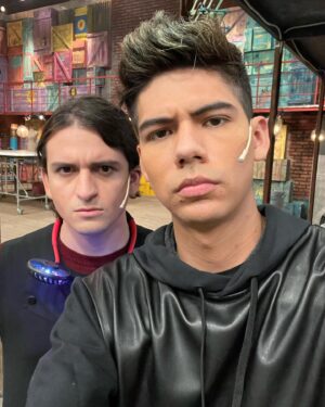 Antrax Instagram - ART ATTACK: MODO DESAFÍO ¡YA DISPONIBLE! x Disney  🥹🎨
Vayan a verlo ya!! No puedo creer que esto sea verdad 😍 ME ETIQUETAN CUANDO LO ESTÉN VIENDO!!!