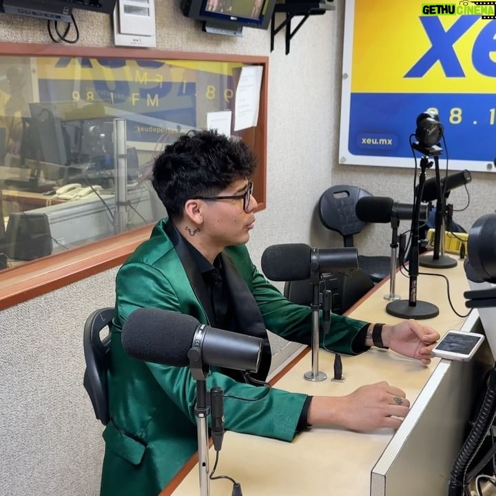 Antrax Instagram - Les deseo un gran dΓaππ yo hoy estuve en varios medios para hablar sobre mi candidatura para ser Rey del Carnaval de Veracruz π«Άπ»π Pronto mΓ‘s noticias ππ₯