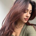 Anu Emmanuel Instagram - Just a face card post 😇💚