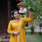 Anu Sithara Instagram - MUAH @ayra_by_jashma