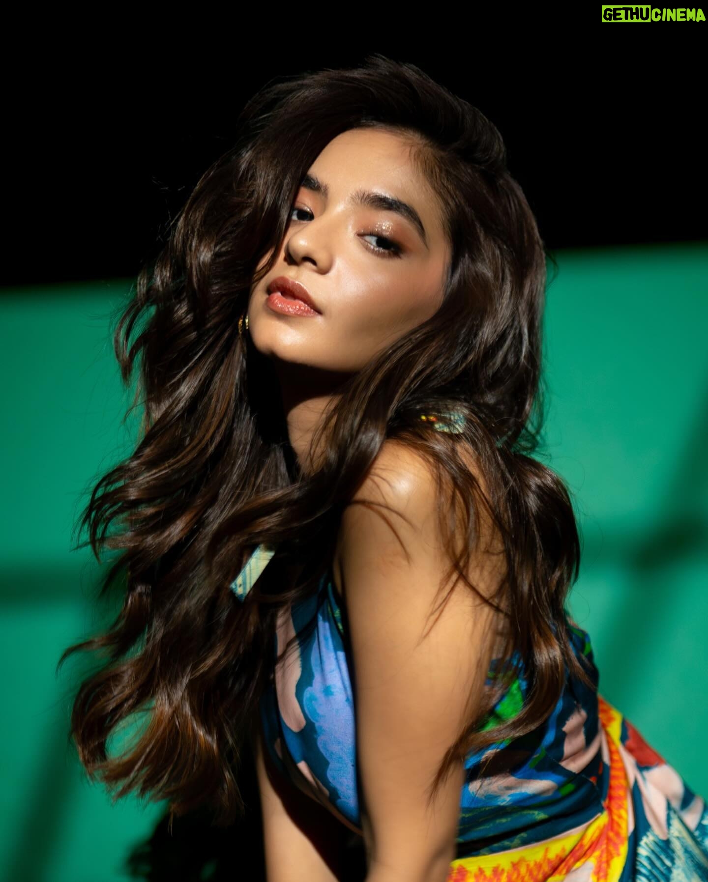 Anushka Sen Instagram - Bonitaaa ππ§ββοΈ . Hair and makeup @hairbyradhika @makeupbysalonij πΈ @miteshsphotography Styled by @stylingbyvictor @sohail__mughal___ Outfit @advait_in Heels @londonrag_in Styling team @styleby_antara @sanzimehta777 Jewellery @ananaofficial @the_antrang_jewels