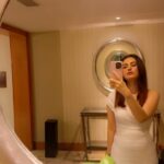 Anusmriti Sarkar Instagram – Hello weekend 💓🧿🧿

@artistmiel 
@rahvlsworld 
@soulmusicstudioofficial
@rajvirsainiofficial
@srishrai
@iam_obedafridi

#run #song #saturday #musicvideo #as #anusmritisarkar #anusmriti #love
