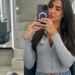 Any Borges Instagram - Nada melhor que tirar um tempo para mim, cuidando da saúde do meu cabelo e do meu bem estar. 💇🏽‍♀️ @alexandredinizbertele @dununesconcept