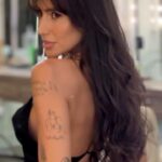Any Borges Instagram - Voltei com a franjinha 💇🏽‍♀️ @renoir_e_ricardomaia Cabelo: @hiderlammenezes Make: @ricardomaiabsb