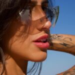 Any Borges Instagram - Gosto muito dessa estética 🤎 Céu @biquini.anybody 👙 Biquíni Ibiza