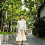 Apinya Sakuljaroensuk Instagram - 🫧🤍walk more , live longer @element72_thailand @keenthailand