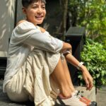 Apinya Sakuljaroensuk Instagram - 🫧🤍walk more , live longer @element72_thailand @keenthailand