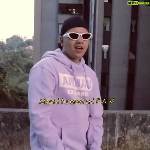 Arán de las Casas Instagram - 🔥🔥🔥🔥 CUANTOS LIKE PARA EL? 🫶🏼✨ #MIFAVORITAMANIA USTEDES DECIDEN✨🫶🏼. Únete a #MiFavoritaMania que trae unos PREMIOS 🏆increíbles para los videos más creativos 🥇1er Lugar: 2 pasajes para Madrid (Ccs-Madrid / Madrid-Ccs ) con @aerolineasestelar 🛫 🥈2do Lugar: 1 IPHONE 15 128gb con @soytechno_ve 📱 🥉3er Lugar: Un día con tus 20 personas favoritas en @metroparkve 🎡 Solo debes seguir 2 PASOS: ⬇️⬇️ 1- Lúcete con tu video más creativo usando el audio oficial ```Mi Favorita 🫶🏻```AranOne ft Blackie&Lois ( trend oficial, coreografía , cover, MakeUp, Actuación, Arte, etc) 2- SEGUIR @aerolineasestelar @soytechno_ve @metroparkve @aranone @loispurity @blackieblk ¡Listo ya estás participando! 🎉 - IMPORTANTE debe ser contenido exclusivo creado para MiFavorita 🫶🏻 y colocar el HT #MiFavoritaMania - Postearemos en nuestro feed los mejores y más creativos y el público decidirá con sus votos dándole Like ❤️ a Su Favorit@🫶🏻✨( Así que activa a toda tu comunidad para que te apoyen) Los ganadores serán elegidos el domingo 10 de Marzo a las 6:00PM ⏰ No pierdas tiempo, participa ya y que comience #MiFavoritaMania 🫶🏻
