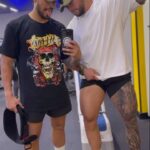 Arán de las Casas Instagram - Estalle de 🦿🦿 este año vamos con todo 🥷🔥👽🛸