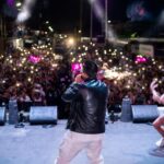 Arán de las Casas Instagram - Desde Somos tu y yo hace 16 años me pongo bien ansioso y un poco nervioso antes de cada show porque siempre quiero dar lo mejor de mi para ustedes y cuidar cada detalle , pero es toda esa euforia y ese amor que me dan a donde llego la que me hace olvidarme de todo y simplemente disfrutarme al máximo cada presentacion , mi compromiso con todos ustedes es cada vez ser mejor y seguir sacando buena música , yo soy de ustedes y los amo el doble , gracias por todo ese cariño Valencia , anoche fue mágico , LOS AMOOOO😍❤️🇻🇪 #oneONE 🦁