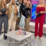 Arán de las Casas Instagram – EL QUE MÁS COMENTÉ ESTE POST GANA EL VIERNES EN VIVO POR @loactual_tv  USANDO HT #MIFavorita , que mejor manera de celebrar que somos 1 MILLÓN EN @youtube DIOS ES EL CAMINO 🫶🏼✨🙏🏽