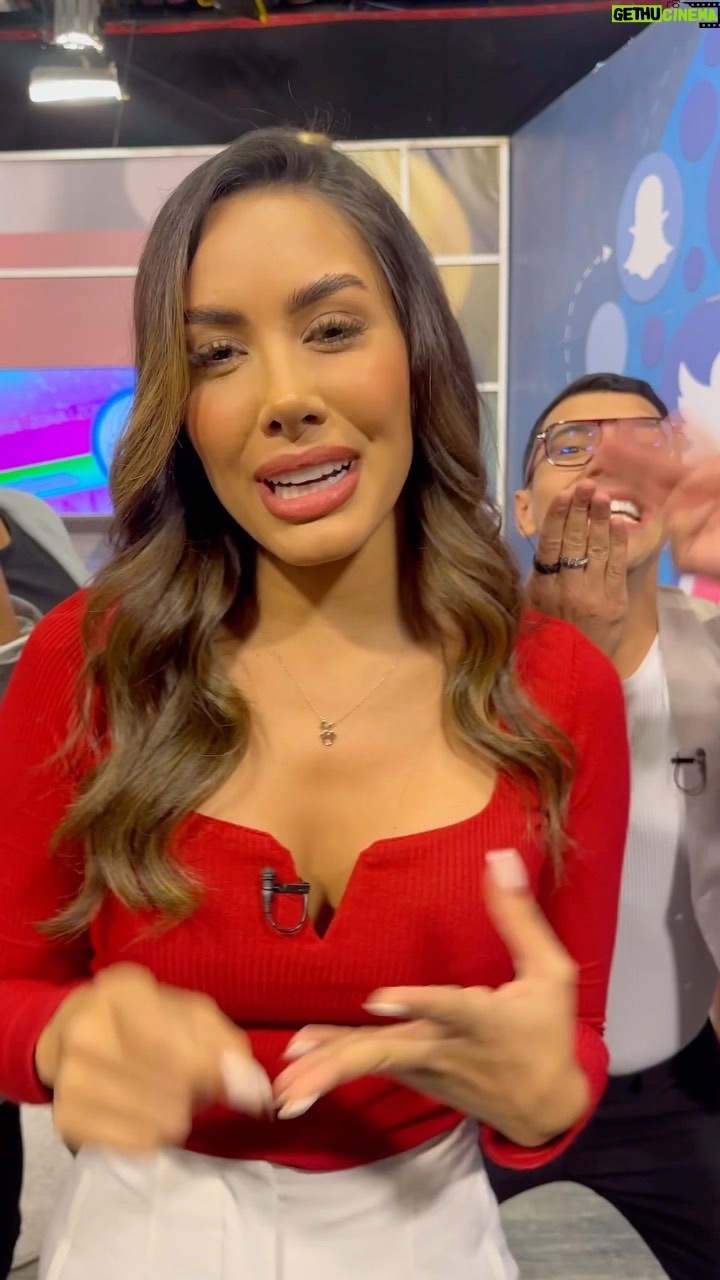 Arán de las Casas Instagram - 🤣🤣🤣🤣🤣🤣 MI FAVORITA ✨🫶🏼 con @albertvielma @angelgonzalez11 @albanysaray @greciaandreina_
