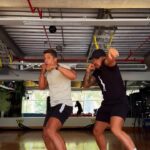 Arán de las Casas Instagram - Los días feriados también se entrena 🔥🥊 @alex_mayorca 🥊🔥