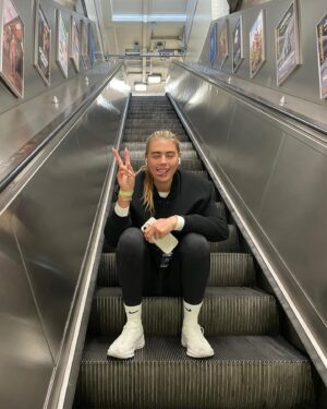 Arabella Chi Instagram - Still buzzing off todays energy , the support and the atmosphere of the crowd while running the @londonlandmarkshalf is a feeling I will never forget 🏃🏼‍♀️. At times it was hard but I was just thinking of everyone that has donated and exceeded my target helping me raise £2500 to the amazing @prostatecanceruk charity ✨