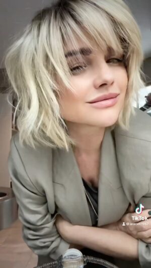 Araceli González Instagram - Corte nuevo! Mostraremos proceso! Color increíble! 

Gracias equipo @cerininet 

Feliz 🙂