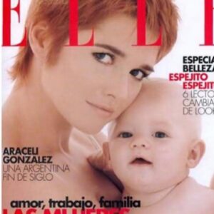 Araceli González Instagram - Nunca pensé la cantidad de tapas que hice con mis  hijos en mi vida! Hermoso #tbt @ftorrente @tomaskirzner