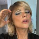 Araceli González Instagram - Llegooooooo es hoyyyyyy! 😂😂😂😂 Nuestra máscara de pestañas! STARS Esta es la nueva : Baby blue night Hipoalergénica & waterproof 💦 Con aceite de coco y vitamina E para cuidar tus pestañas 🥥 @g.aracosmetics by @araceligonzalez67 #gara #garacosmetics #araceli #araceligonzalez #araceliweb #mascaradepestañas #new #azul #waterproof #hipoalergénica #aceitedecoco #crueltyfree #aptovegano #vegan #tiendaonline Araceliweb.com Showroom: martes a sábados, 10:30 hs a 19:00 hs Delgado 1324, Belgrano Te esperamos 🤩⭐️