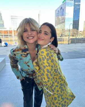Araceli González Instagram - De esto va!  X La vida! Compartir! Solidaridad! Atentas! Pasión! 
@jazminchebar @ftorrente @mabbyautinomakeup @javierluna.ok @faenabsas @xlavida.ar @g.aracosmetics @araceliweb @heliciabsas